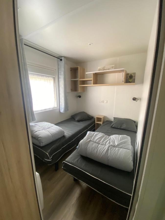 Mobil-Home Les Dunes De Contis Saint-Julien-en-Born Exteriér fotografie